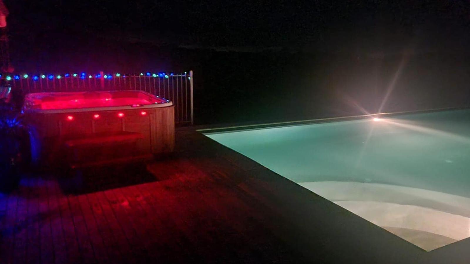 شقة Country Retreat Cooks Beach المظهر الخارجي الصورة